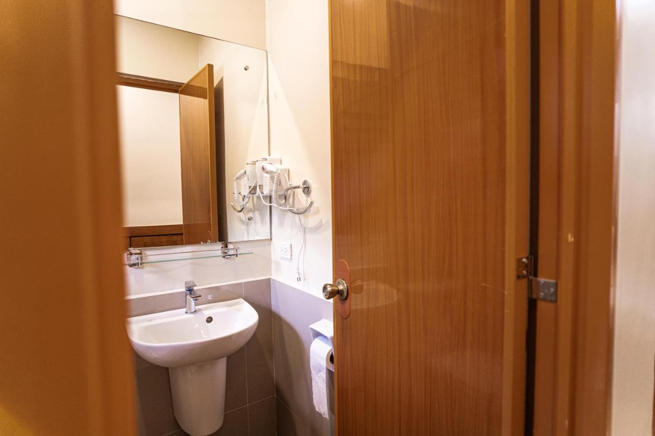 Marieli Suites Near Panglao International Airport Exteriér fotografie